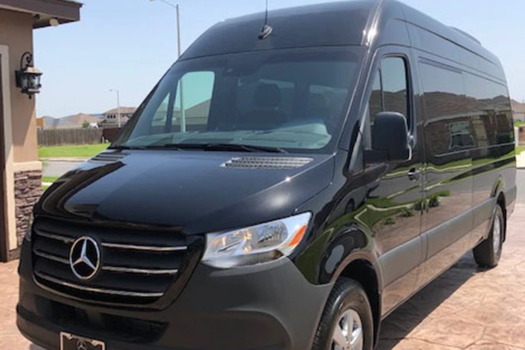 Van rental TX